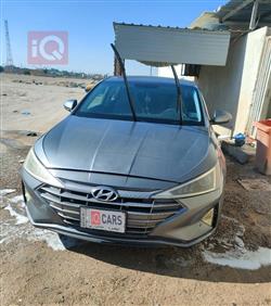 هیۆندای ئەلەنترا